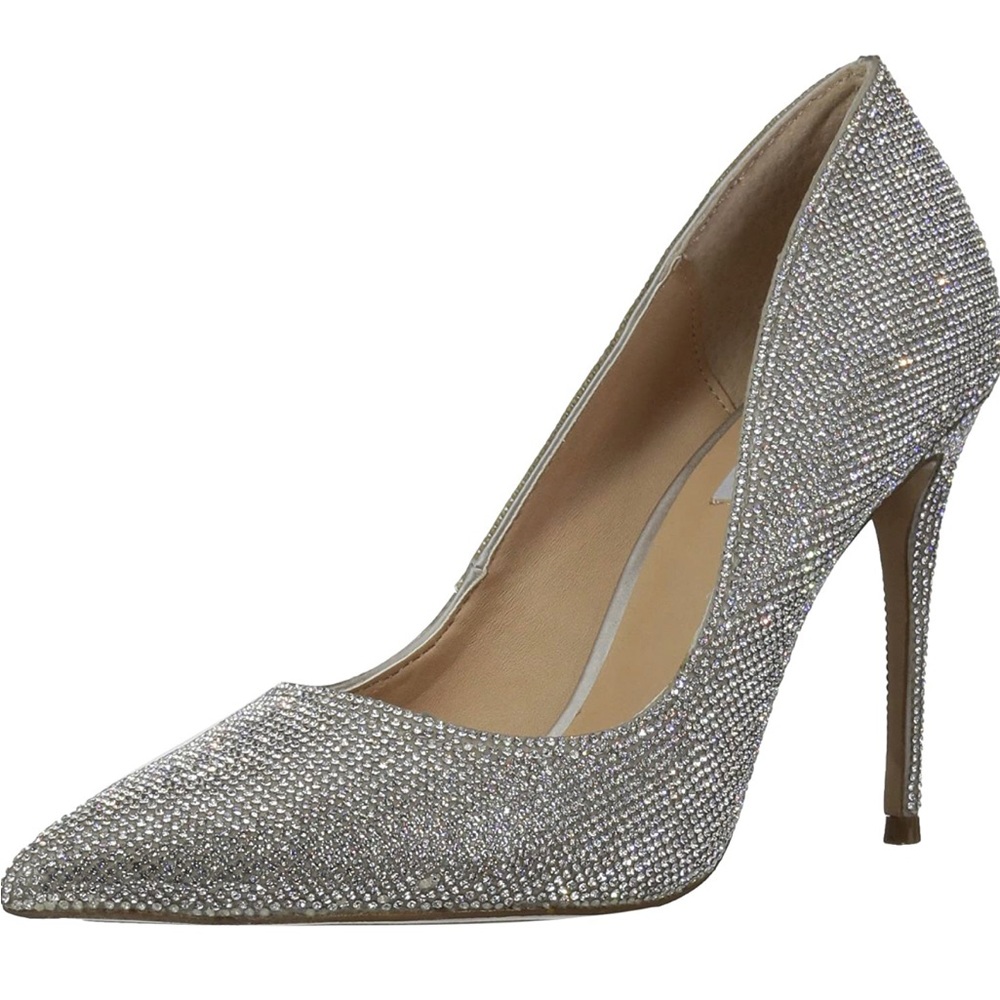 Steve Madden bling pump. Size 7